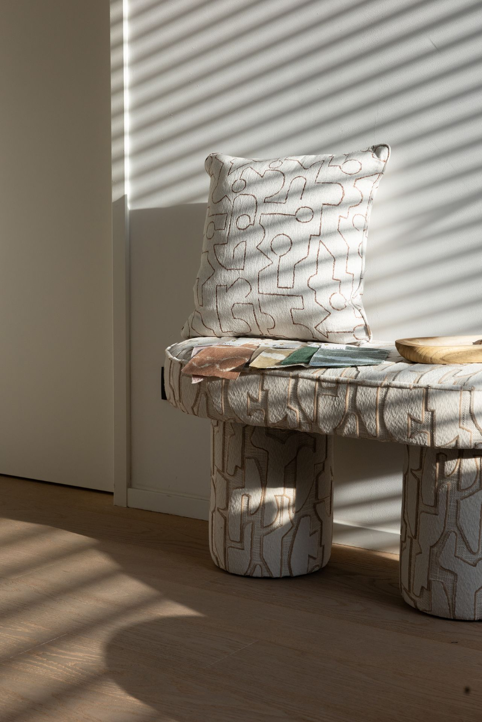 "by DW" kussens en poefs